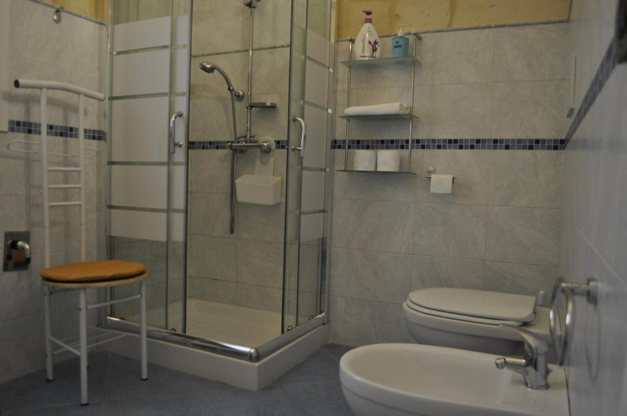B&B Lecce Holidays Luaran gambar